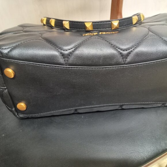 Betsey Johnson Black Heart Quilted Leopard Inside Tote Bag - Picture 4 of 6